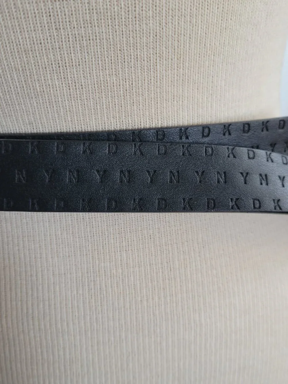 DKNY Black Logo w/Smooth B Silver Logo Buckle Belt (Size: S/M)